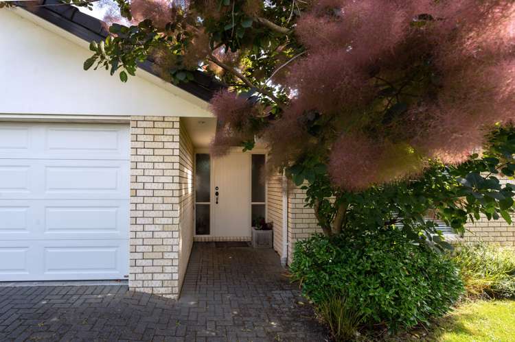 9 Holland Street Glenholme_18