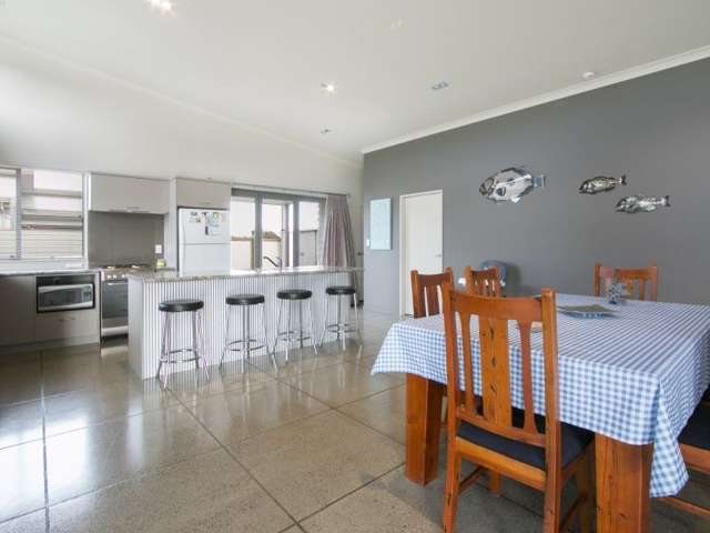 3 Surfers Avenue Waihi Beach_3