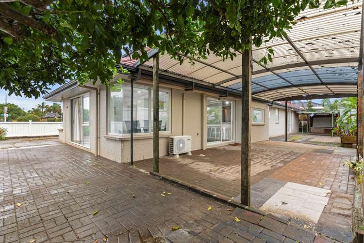 206 Carnoustie Drive Wattle Downs_23