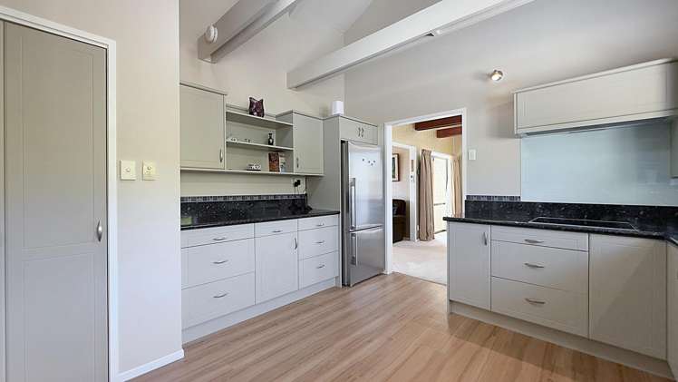 222 Reservoir Road Thames_4