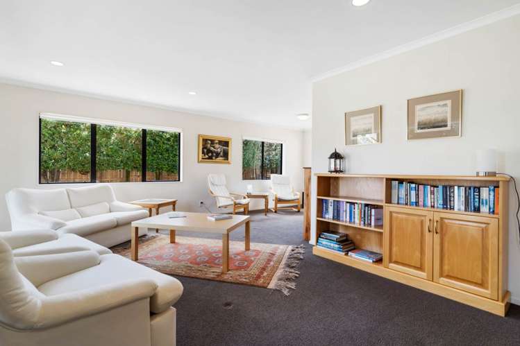 17 Heyington Way East Tamaki Heights_14