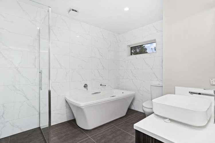 218 Forest Hill Road Waiatarua_8