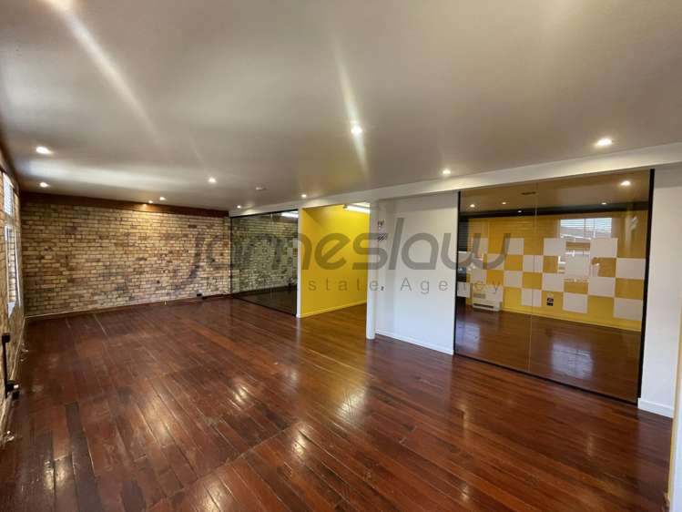 10 Galatos Street City Centre_8