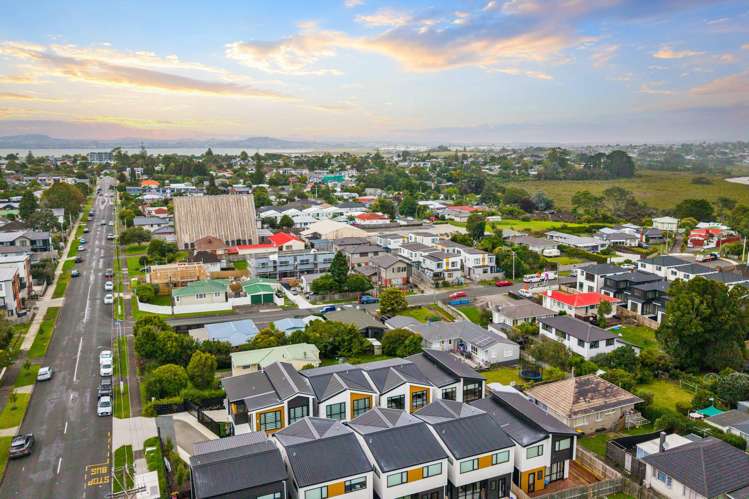 106C&108D Taikata Road Te Atatu Peninsula_31