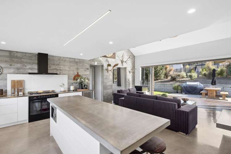 5 Mills Road_5