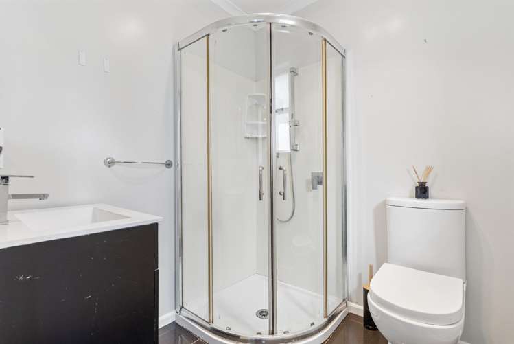 72 Glen Road Ranui_21