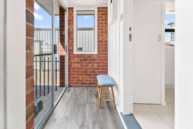 1/11 Clevedon Road Papakura_24