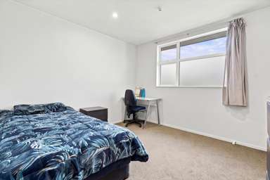 2/4 Littler Place_4