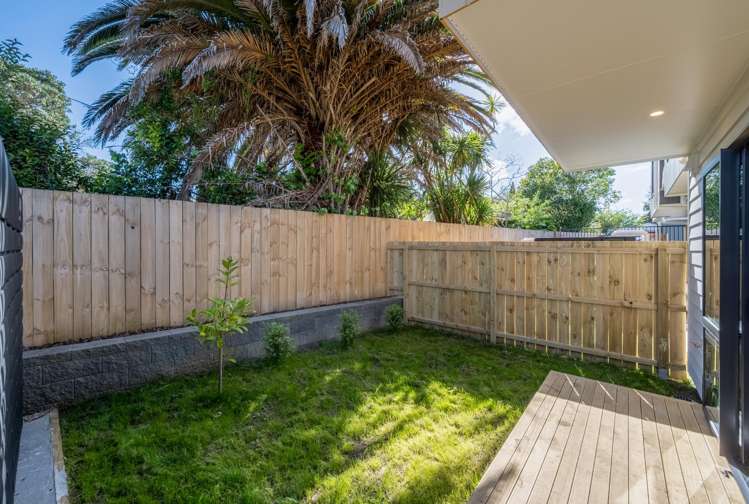 140E Edgewater Drive Pakuranga_1