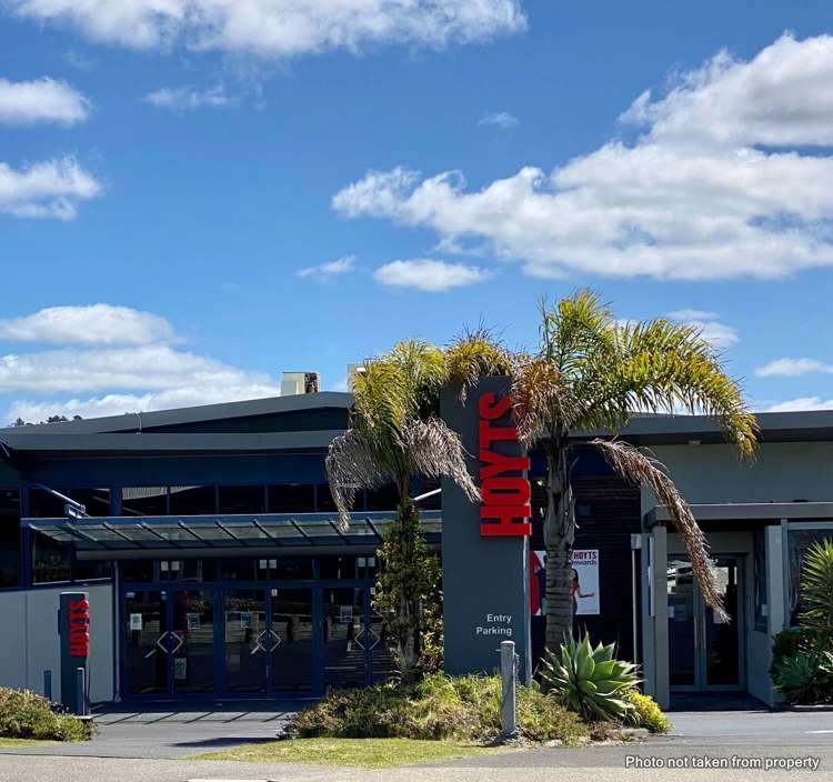 119/17 Link Crescent Stanmore Bay_16