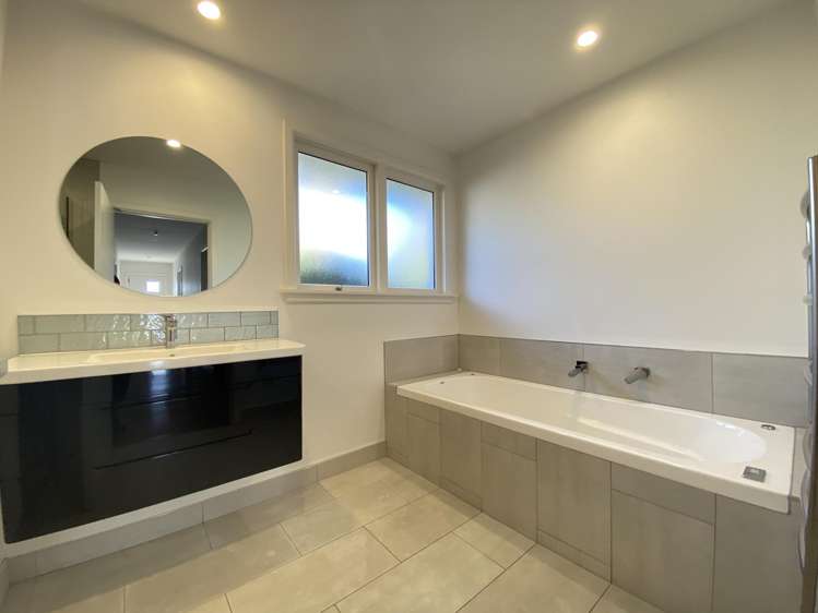 78 Nottingham Ave Halswell_17