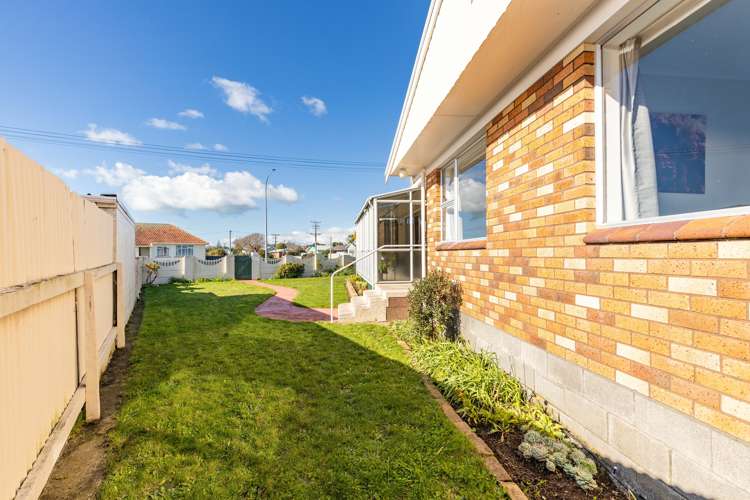 13 Nelson Street Waitara_21