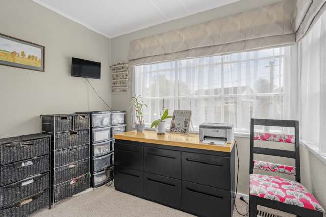 21 Gibson Crescent Naenae_3