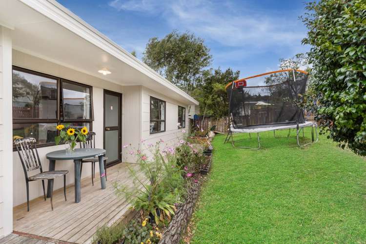 13 Meadowvale Rise Titirangi_0