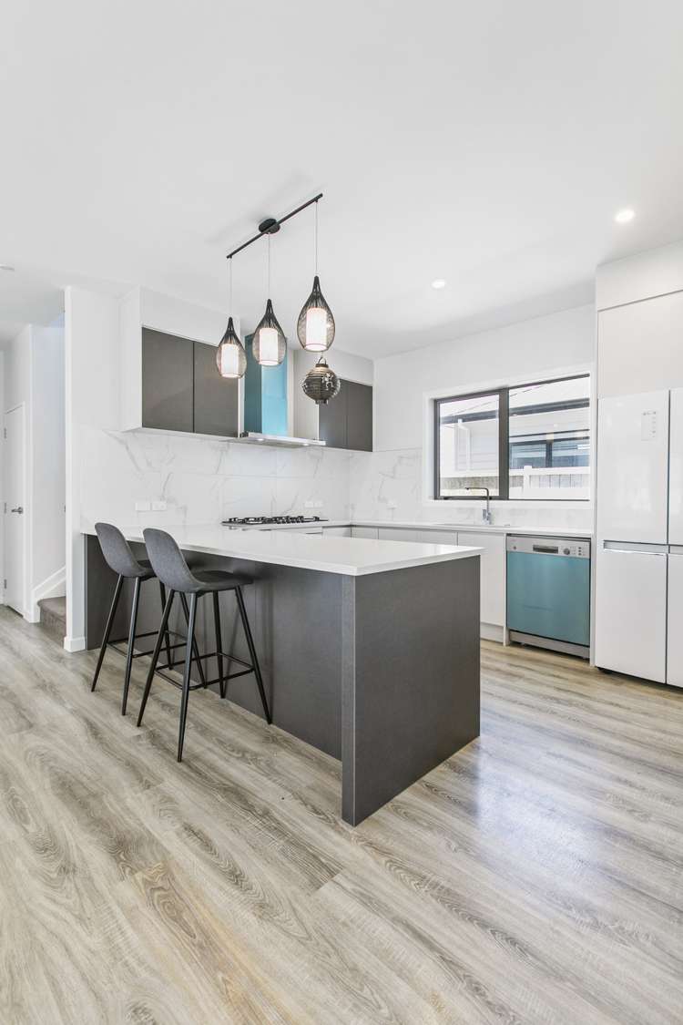 12 Camp X Place Whenuapai_13