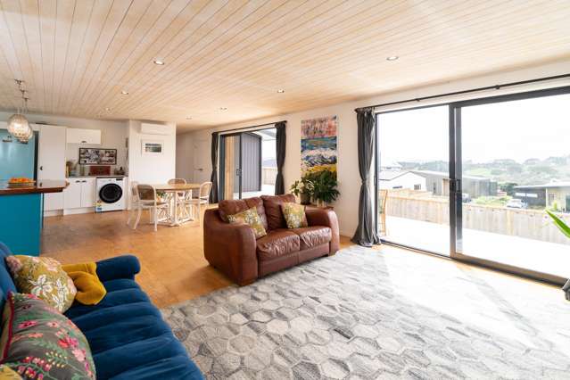 19 Tunarau Street Raglan_2