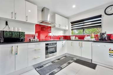 2/38 Arlette Place_3