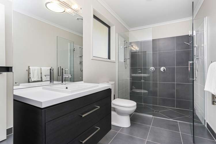 13 Seafort Lane Silverdale_8