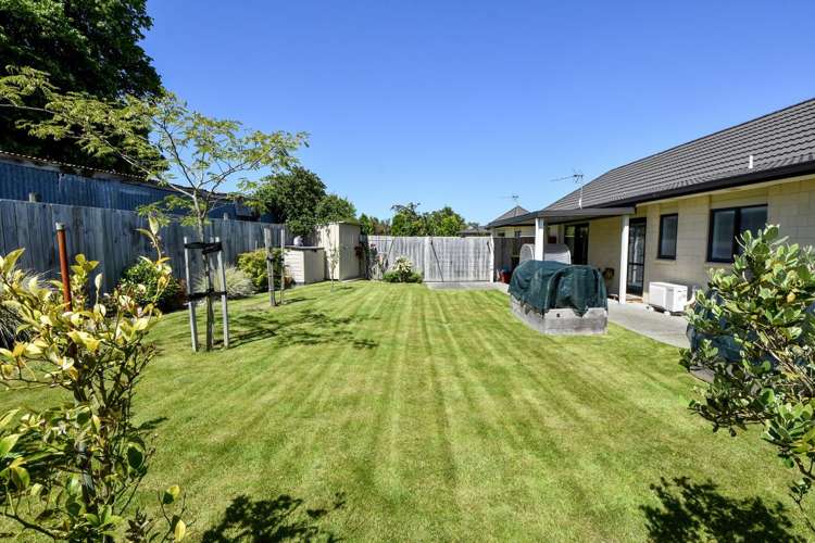 9 Ashmore Park Road Carterton_14