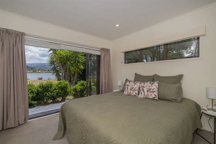 10 Marquet Place Tairua_12