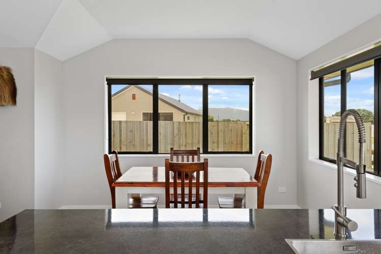 11 Princes Street Waikari_5