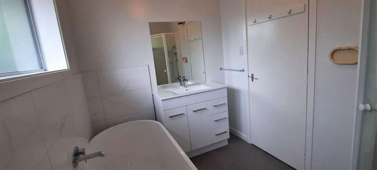 2/127 Clarence Street Riccarton_7