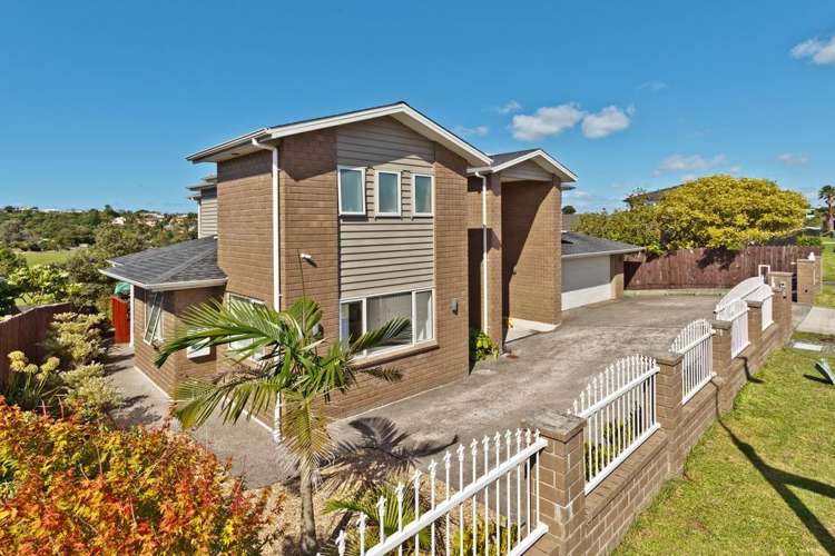 6 Tarahanga Street Northcote_38