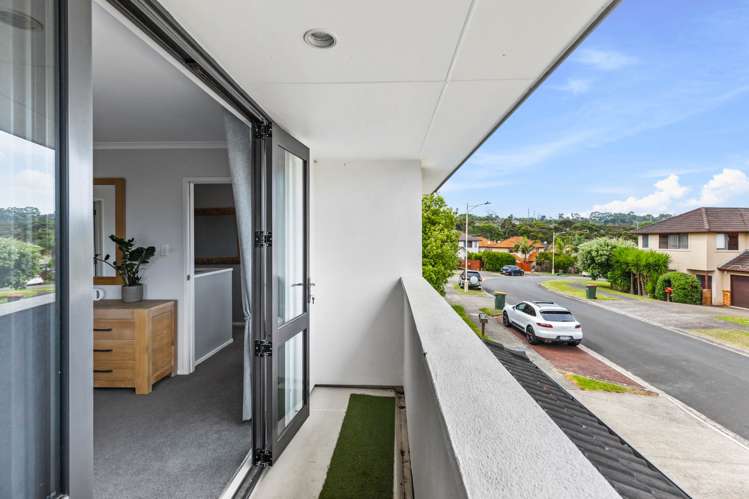 20 Greenbough Lane Greenhithe_18