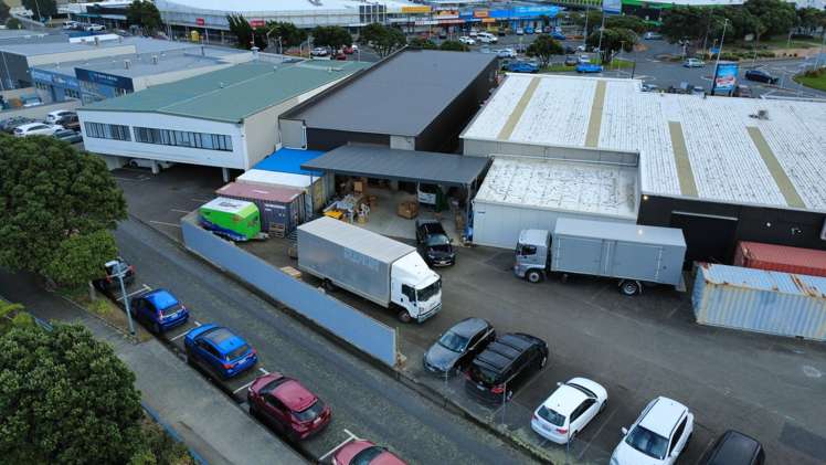 2 Parumoana Street Porirua_4