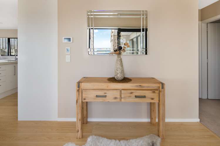 25 Ashwood Street Woodridge_8