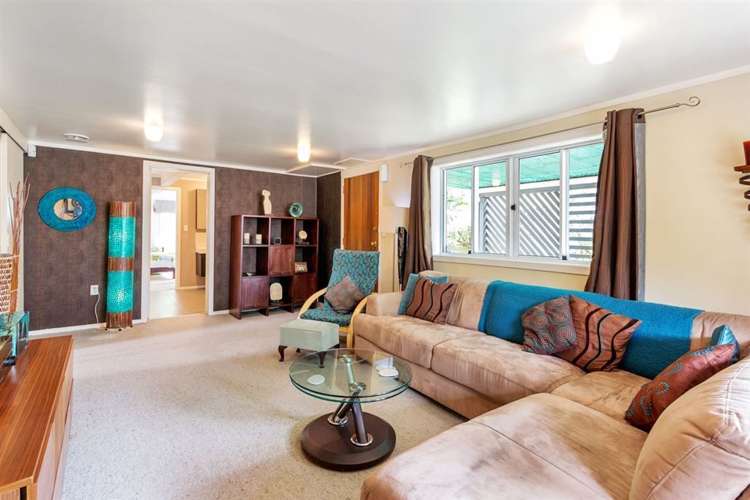 46 Eastglen Road Glen Eden_13