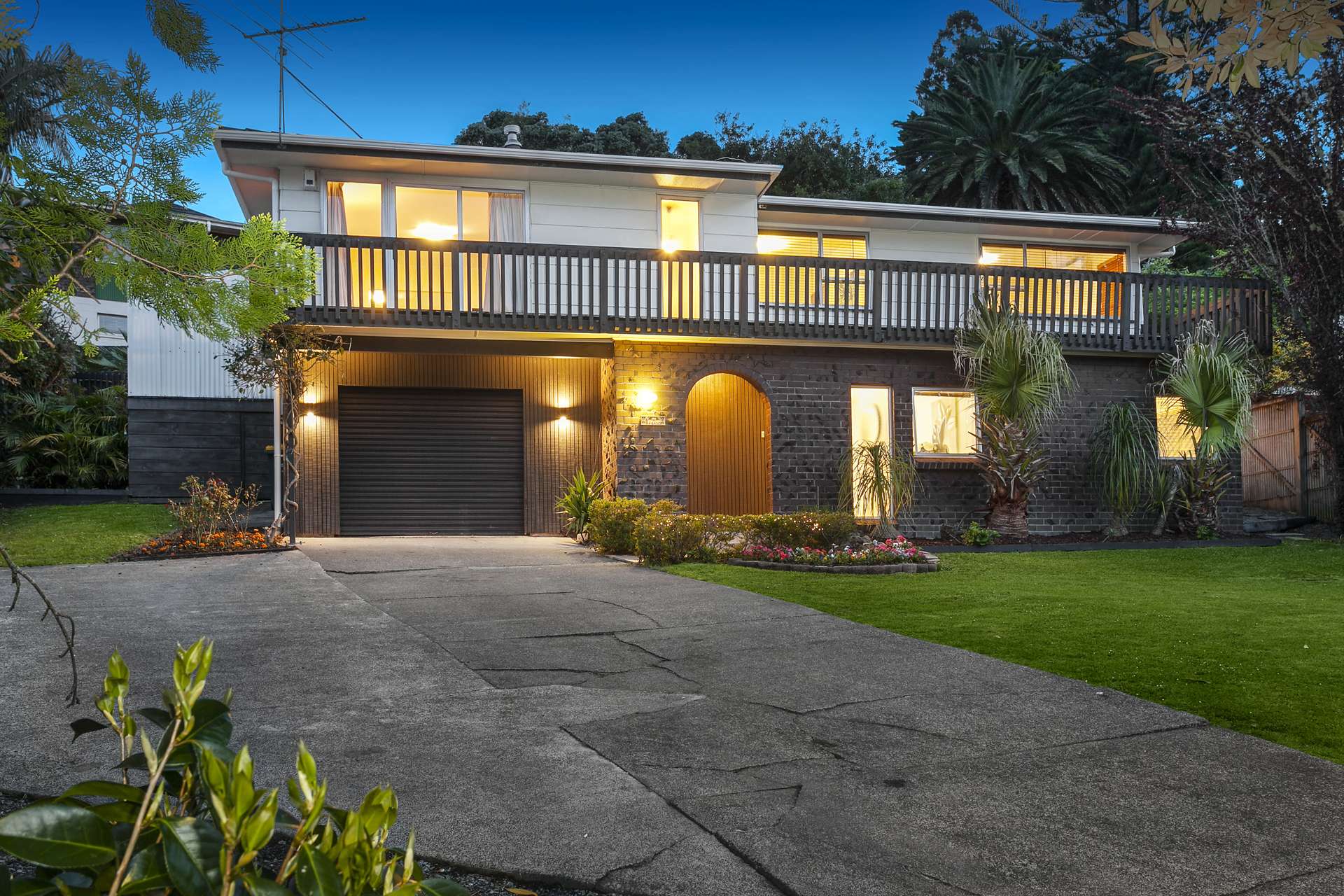 6 Lemnos Place Titirangi_0