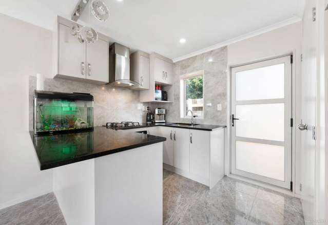 A/49 Robertson Road Favona_2