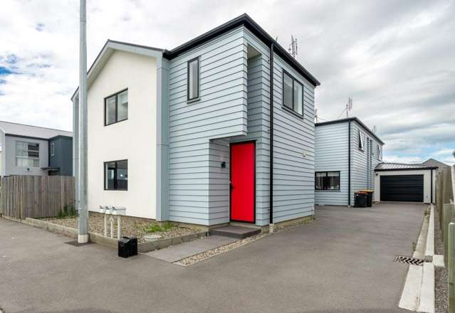 Tidy Three Bedroom Townhouse