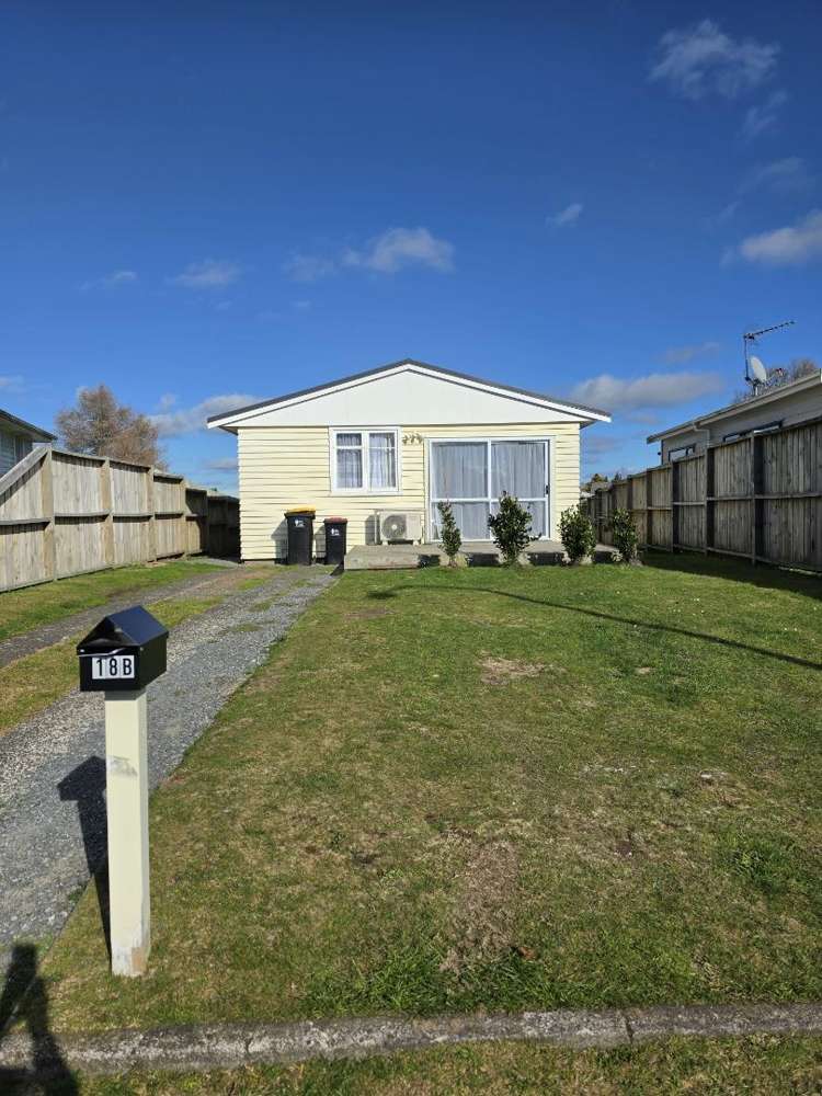 B/18 St Andrews Drive_0