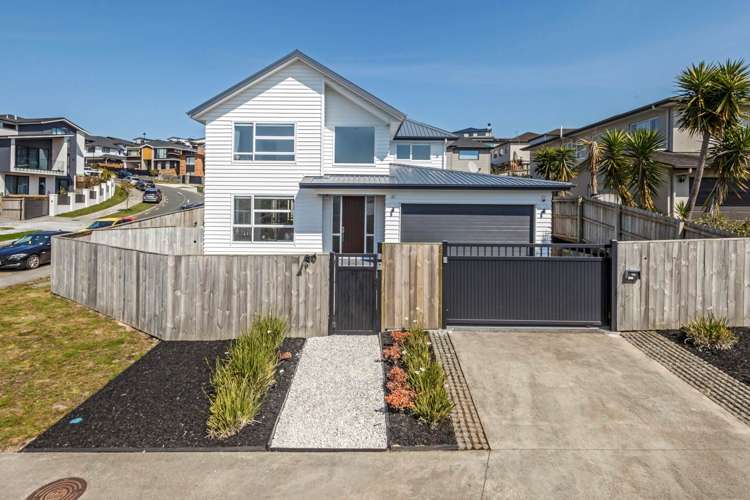 36 Fernhill Way Oteha_27