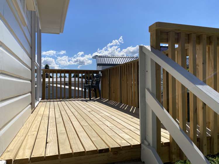 1 Graham Avenue Te Atatu Peninsula_4