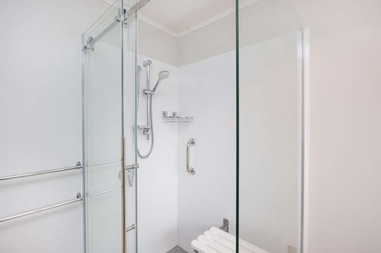 36 Cedar Crescent Feilding_10