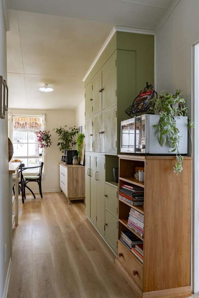 200 High Street South Carterton_3