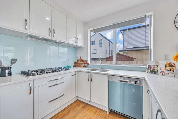 19 Woodford Avenue Henderson_7