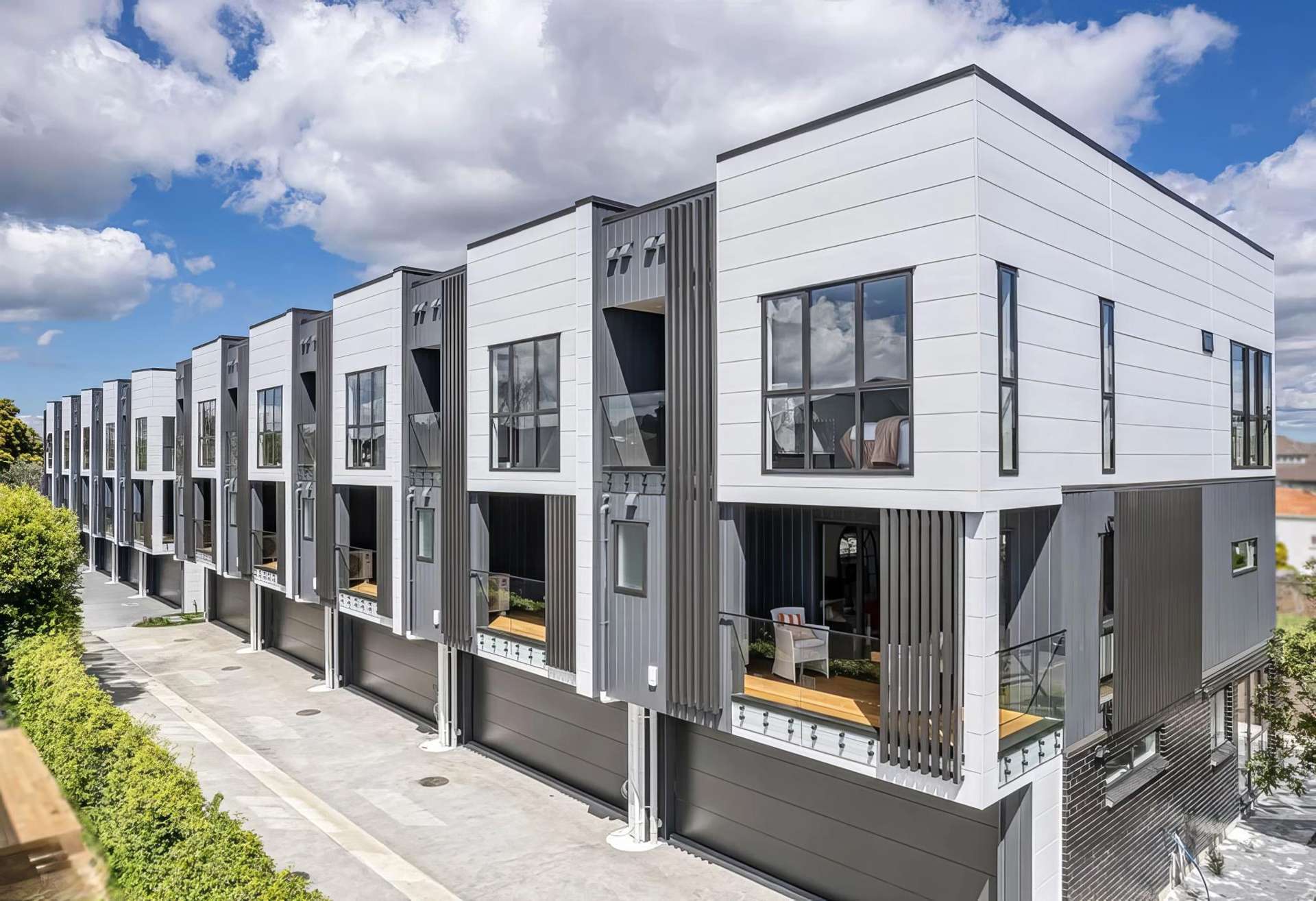 7/12 King Edward Avenue Epsom_0