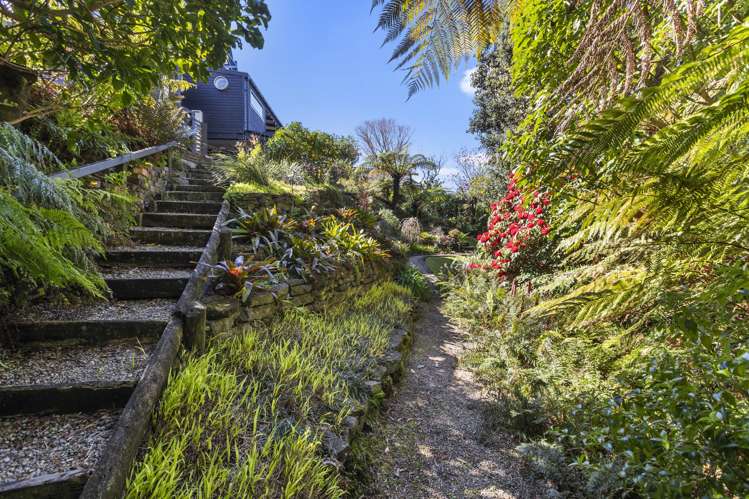 26 Mayfair Place Westown_32