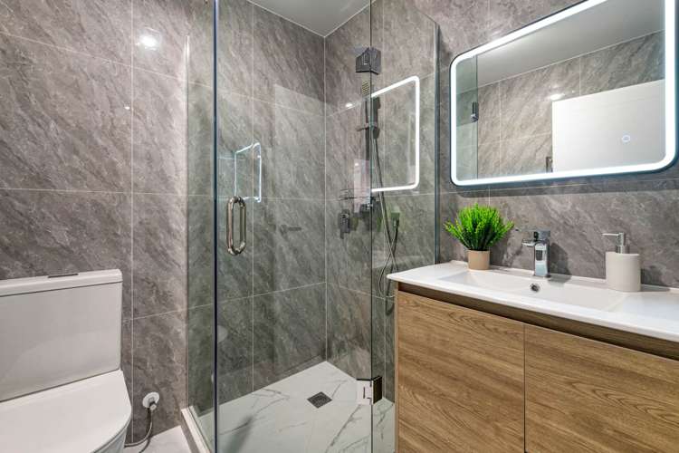 1/12 William Street Mangere East_4