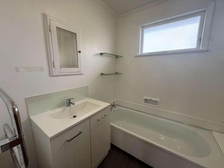  347 Ruahine Street Terrace End_5