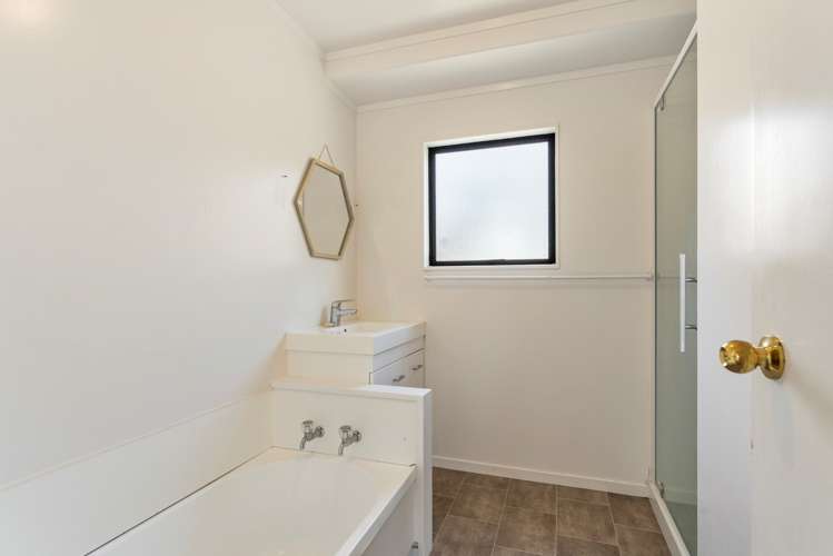 10 Farrow Way Welcome Bay_9