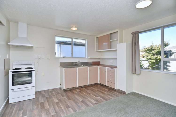 2/5 Tamarisk Place Parklands_2