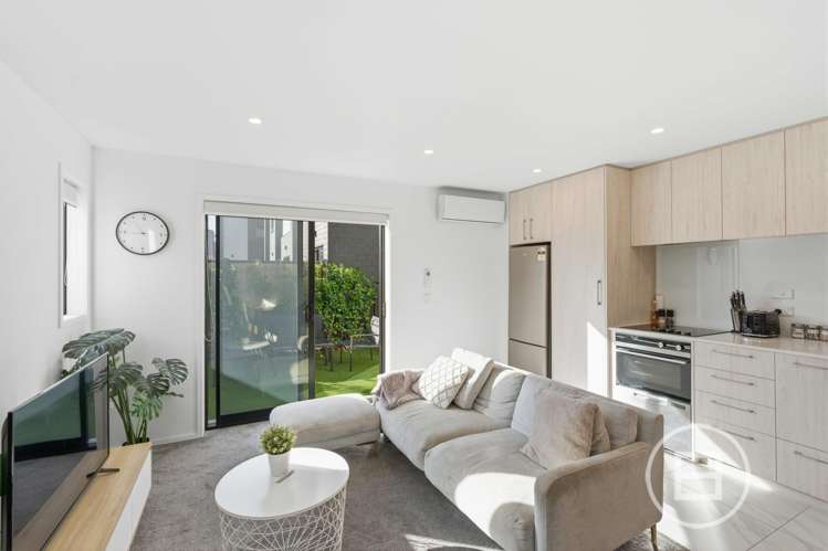 1/9 Southwark Street Christchurch Central_2