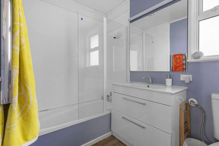 35 Beauzami Crescent Ascot Park_10