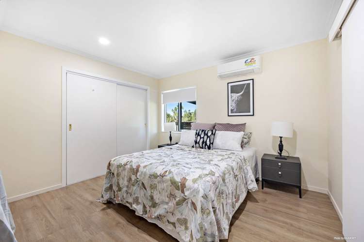 8 Sambrooke Crescent Flat Bush_6