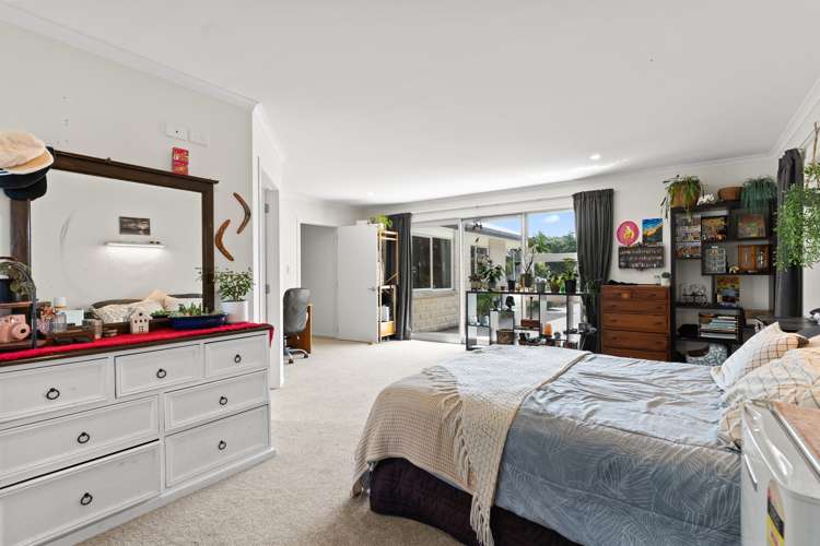 123 Kent Street Carterton_11